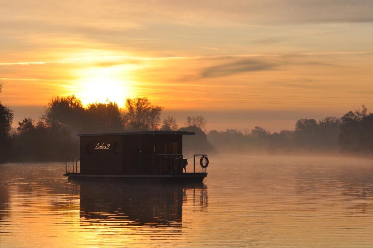 Hotel Houseboats - apartament pływający w Marinie Oława Zewnętrze zdjęcie